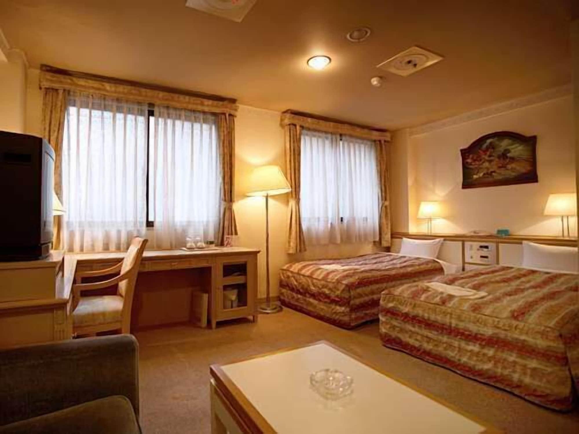 Hiroshima Intelligent Hotel Stadium Mae Экстерьер фото